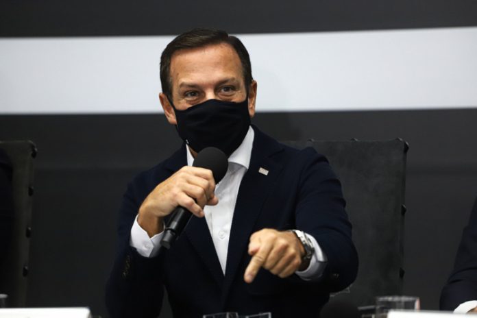 Governo de São Paulo avalia aplicação da quarta dose da vacina contra a Covid-19