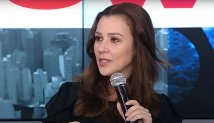 Advogada de Bolsonaro rebate Weintraub: ‘Dinheiro do Aliança nunca passou na minha mão’