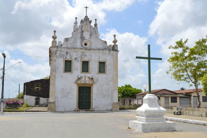 Suspeitas de esquema de fraude em ponto na Prefeitura de Alhandra, PB, são presas