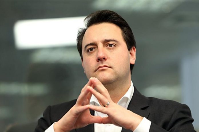 Governo do Paraná espera decretar fim da obrigatoriedade de máscaras ainda em março