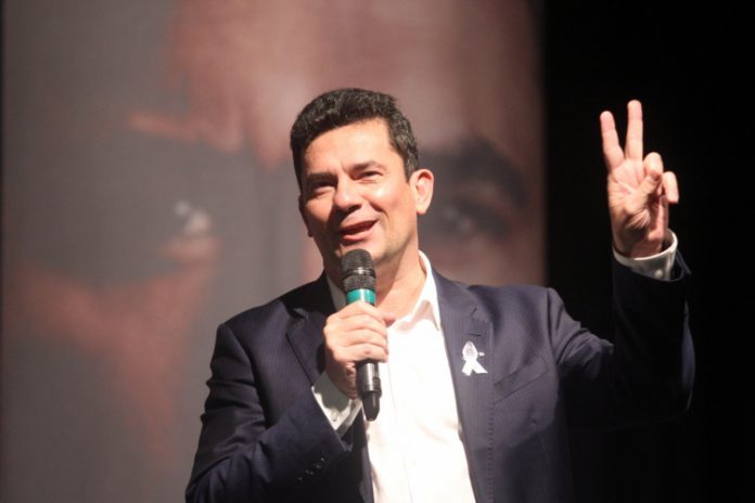 Sergio Moro decide trocar o Podemos pelo União Brasil