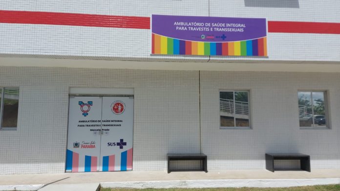 Hospital de Trauma de Campina Grande inaugura ambulatório para travestis e transexuais