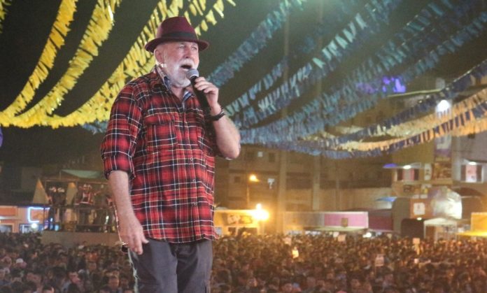 Biliu de Campina é internado no Hospital Pedro I com quadro de insuficiência renal