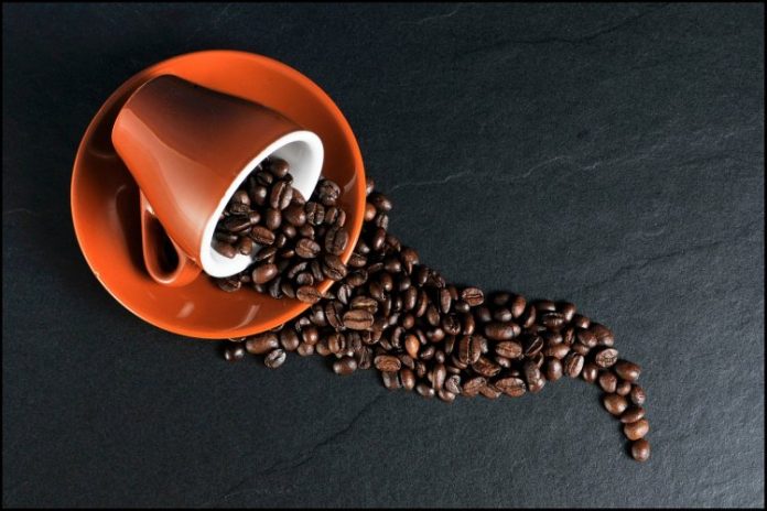 Britânico morre de overdose após consumir o equivalente a 200 doses de café