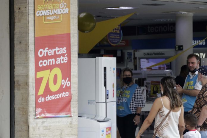 Entenda como funciona a garantia estendida e se vale a pena contratar