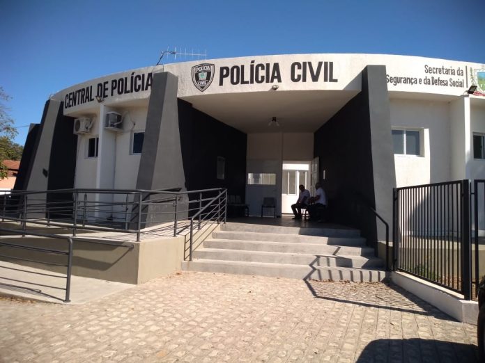 Filho mata pai com golpe de facão durante discussão, no Sertão da Paraíba