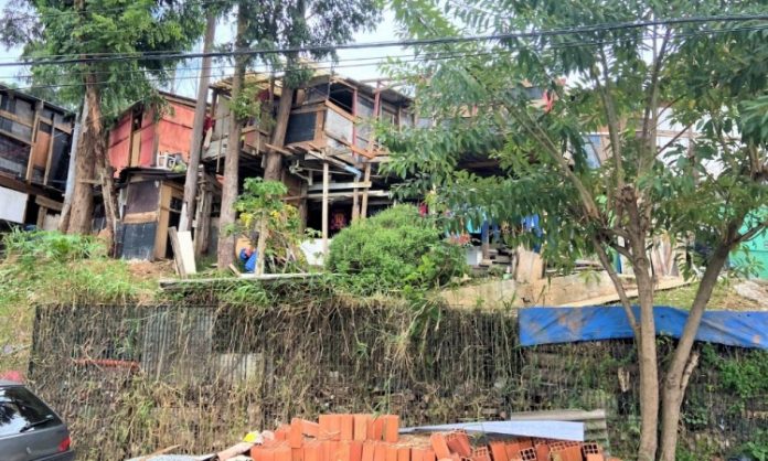 Você sabia que existe uma lei que garante assistência técnica pública e gratuita para pessoas de baixa renda?