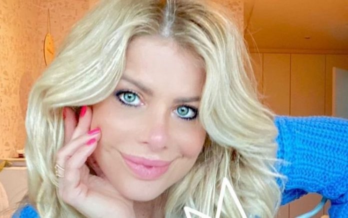 Karina Bacchi relata ter visto orgias e uso de drogas em festas da Globo