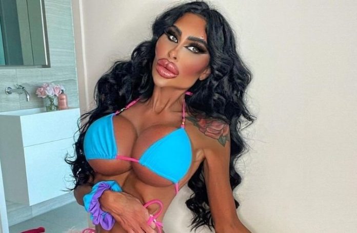 ‘Barbie humana’ da Austrália gasta mais de R$ 1 milhão em plásticas e cria OnlyFans