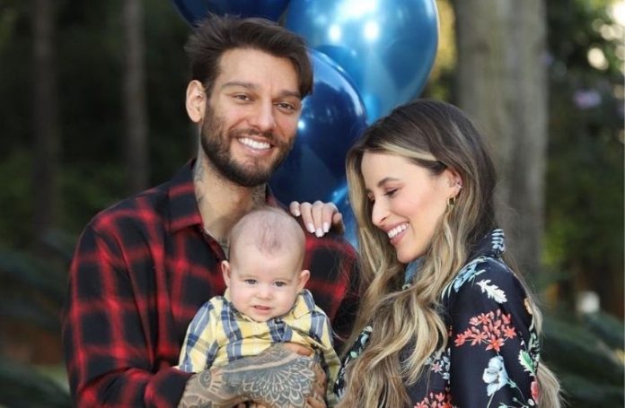 Lorena Carvalho se pronuncia após Lucas Lucco anunciar fim do casamento: ‘Muito triste’