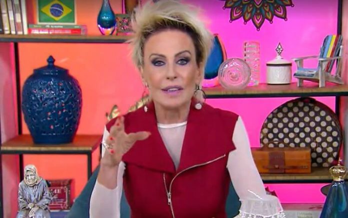 Depois de dizer que a Rússia é comunista, Ana Maria Braga se corrige: ‘Eu errei’