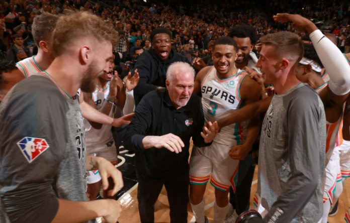 Gregg Popovich se torna técnico com mais vitórias na história da NBA