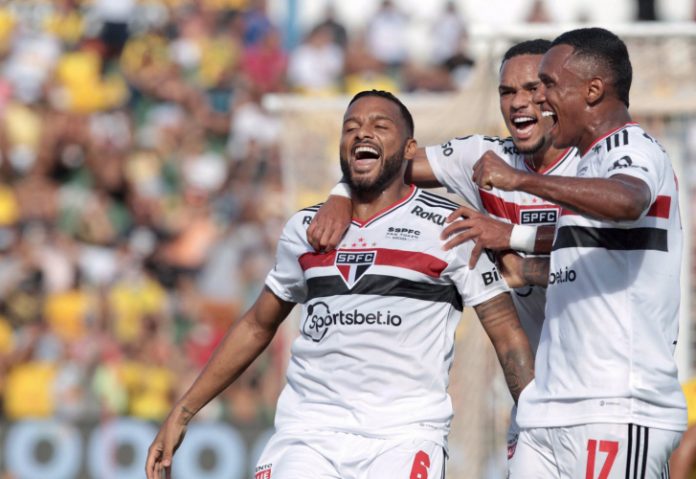 São Paulo vence o Mirassol com facilidade e assegura 1ª posição do grupo no Paulista