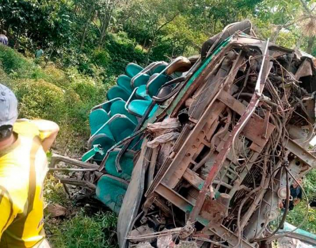 Acidente com ônibus escolar mata seis crianças na Colômbia