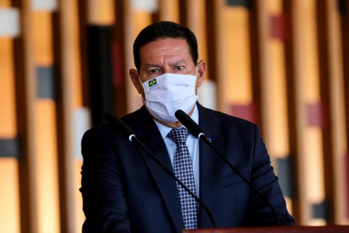 Mourão diz que aliança de Alckmin e Lula é ‘estranha’: ‘Um chamava o outro de ladrão’