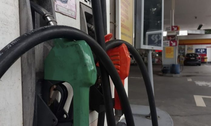 Gasolina ultrapassa R$ 8 em alguns municípios da Bahia
