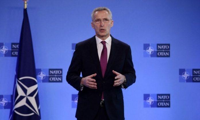 Otan não aceita pedido de Zelensky e descarta mandar aviões militares para a Ucrânia