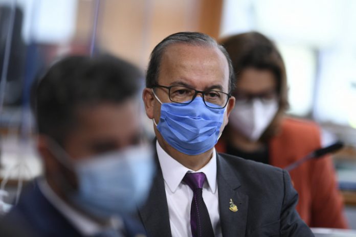 Pequenos empresários condicionam ‘sobrevivência’ à derrubada de veto ao Refis na próxima quinta-feira