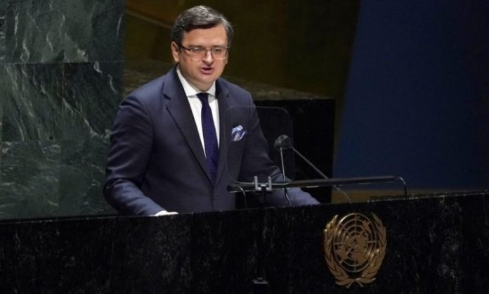 Secretário de Estado dos EUA prometeu mais sanções à Rússia, diz ministro das relações exteriores da Ucrânia