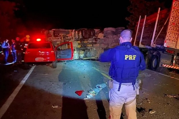 Acidente entre quatro veículos deixa seis mortos no Rio Grande do Sul