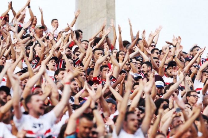 São Paulo anuncia venda antecipada de 26 mil ingressos para clássico contra o Palmeiras
