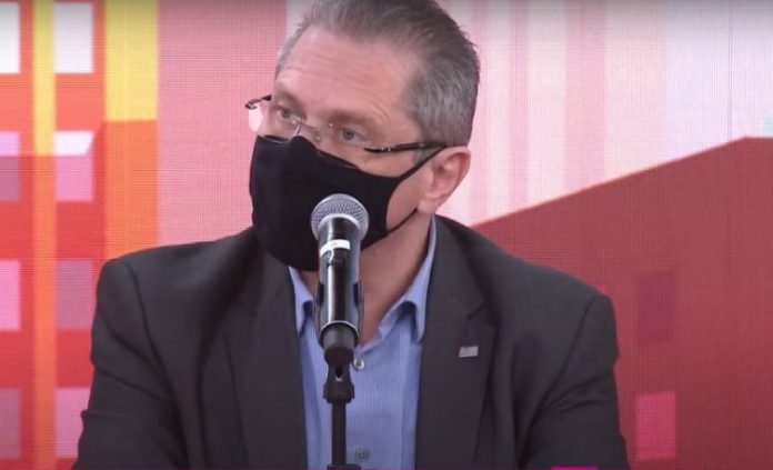 Gorinchteyn sinaliza suspensão do uso de máscaras em SP: ‘Em breve terão surpresas’