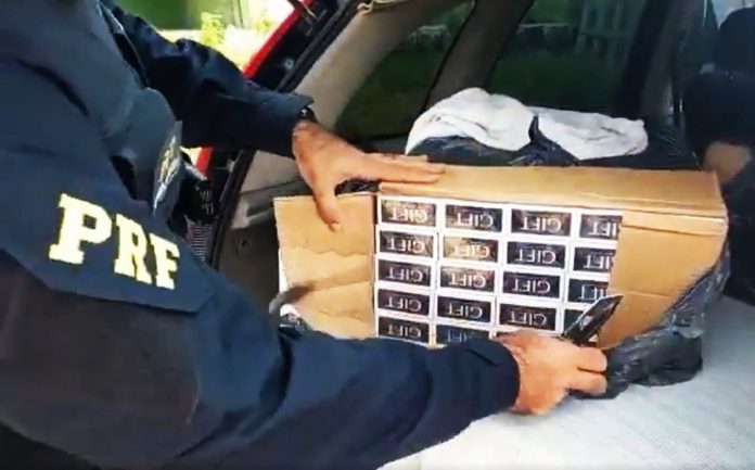 PRF apreende carga de cigarros contrabandeados no Sertão da PB