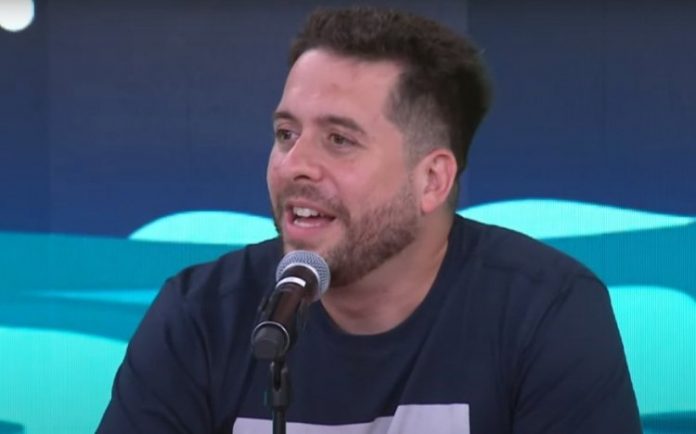 Maurício Meirelles critica risada de Will Smith durante piada de Chris Rock: ‘Hipocrisia de Hollywood’