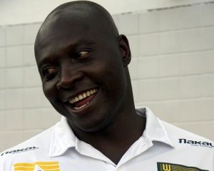 Rincón segue em estado ‘muito crítico’ após cirurgia de quase 3 horas