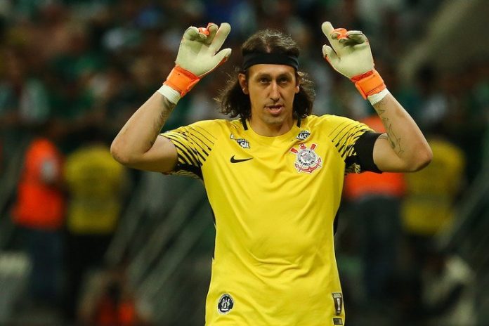 Polícia prende responsáveis por ameaçar Cássio e outros jogadores do Corinthians