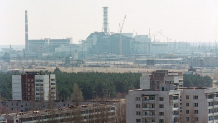 Ucrânia denuncia roubo e destruição de equipamentos em Chernobyl