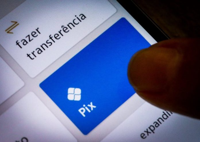 Entenda como deve funcionar o Pix parcelado