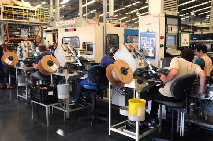 Pequenas indústrias sofrem com falta de insumos pela guerra na Ucrânia