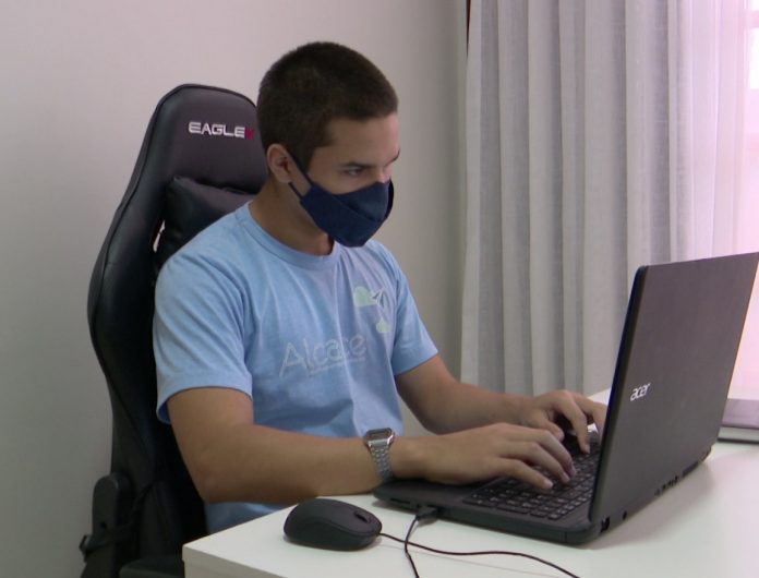 Paraibanos com TEA comemoram inserção no mercado do trabalho e a luta contra o preconceito