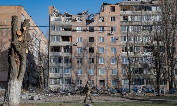 ‘Rússia não vai interromper bombardeios para negociar cessar-fogo’, diz ministro