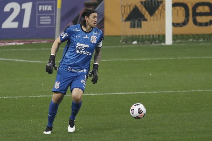 Homem responsável por ameaças a Cássio e Gil pede desculpas: ‘Foi um momento de raiva’