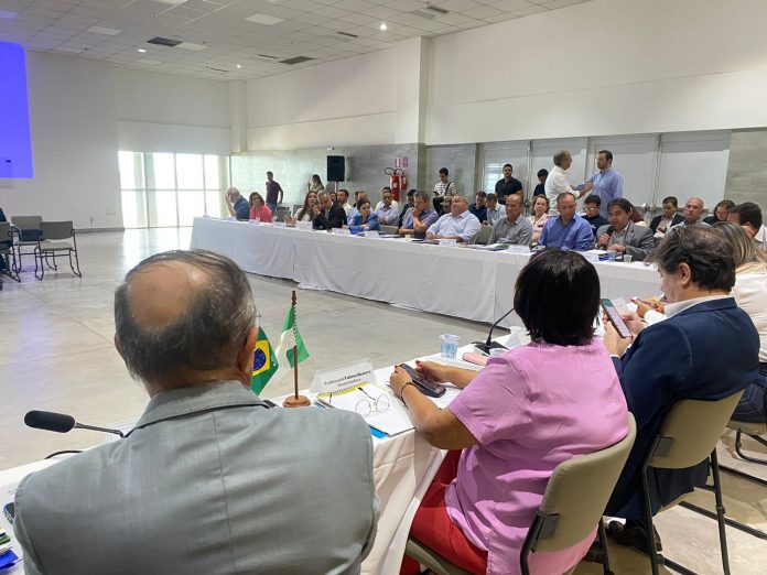 Em reunião com bancada federal, governo do RN pede emendas para construção de hospital na Grande Natal e recuperação de estradas