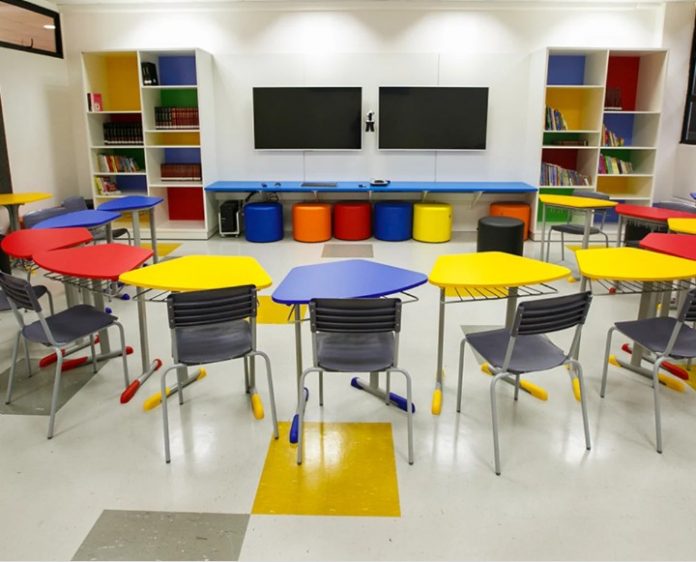 Reajuste médio proposto por escolas particulares para 2023 é menor do que o de 2022, diz Procon Natal