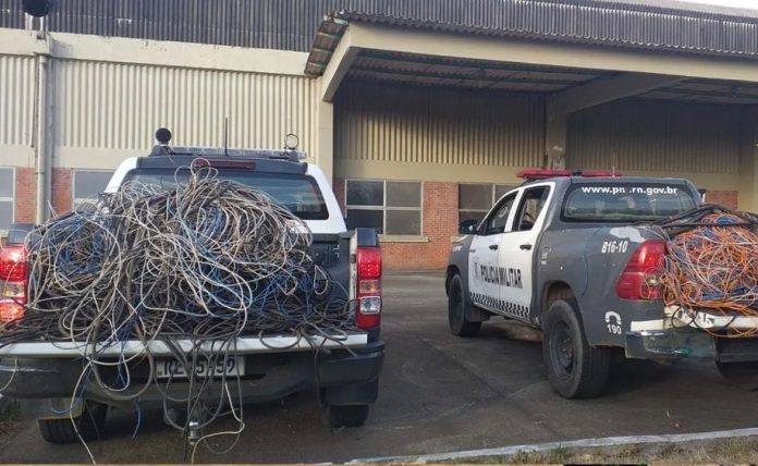 Polícia recupera meia tonelada de fios furtados de fábrica na Grande Natal