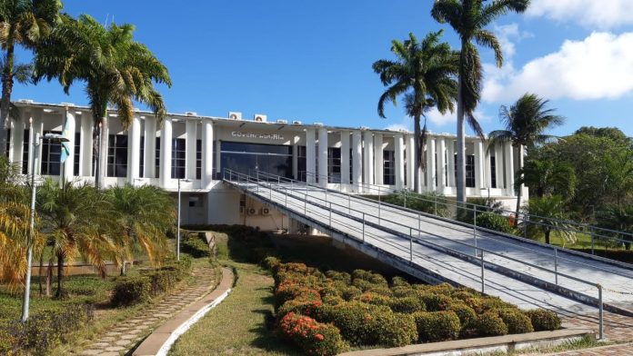 Governo do RN inicia pagamento dos salários de janeiro aos servidores neste sábado (14)