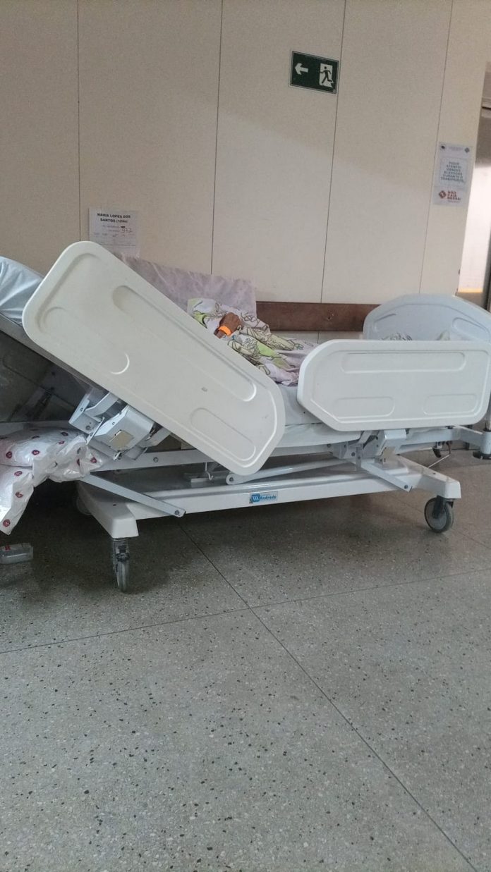 Idosa de 109 anos aguarda quase 24h por leito no Walfredo Gurgel e família reclama de situação: ‘Muito preocupante’