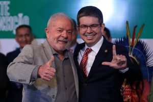 Governo Lula cogita pedir ao STF mais prazo para compensar desoneração