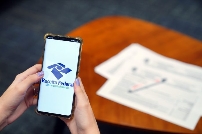Imposto de Renda 2024: quase 60 mil contribuintes do RN vão receber restituição no 3º lote; veja como consultar