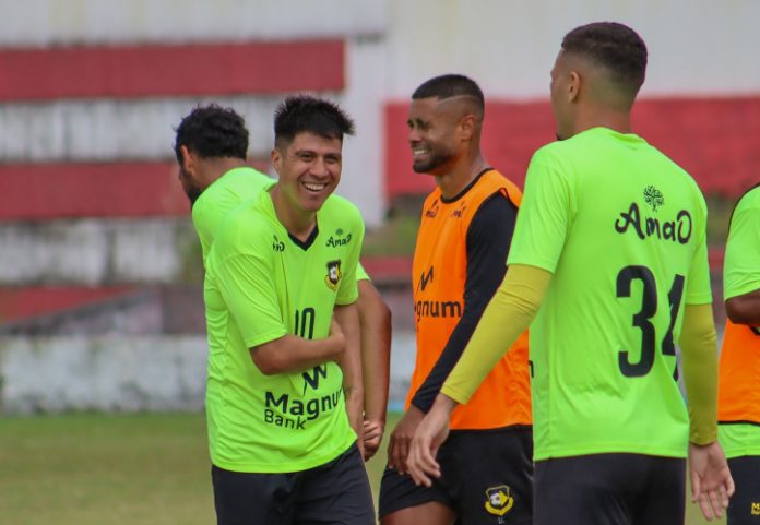Xodó do torcedor do Palmeiras, argentino volta ao Brasil para ajudar time paulista na Série C