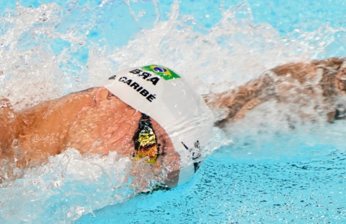 Beatriz Dizotti vai à final dos 1.500 m livre e Guilherme Caribé avança à semi nos 100 m livre