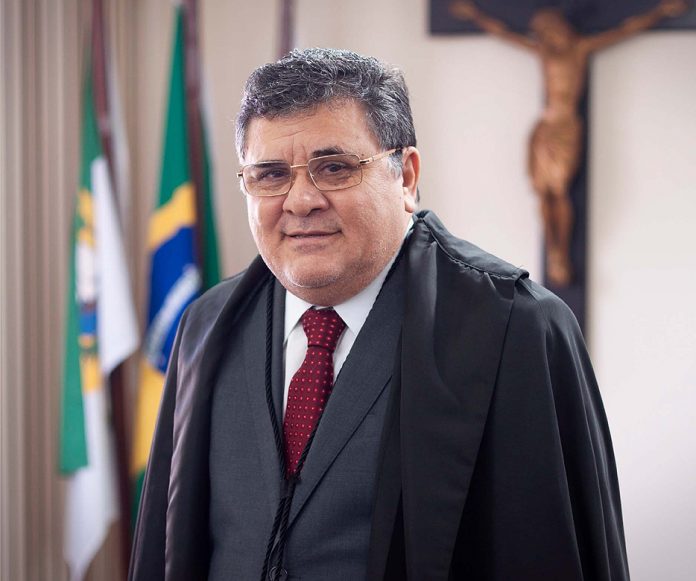 Morre o Desembargador Virgílio Macedo