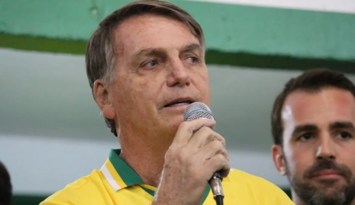 Bolsonaro volta a prestar solidariedade a Trump: “Maior liderança conservadora do mundo”