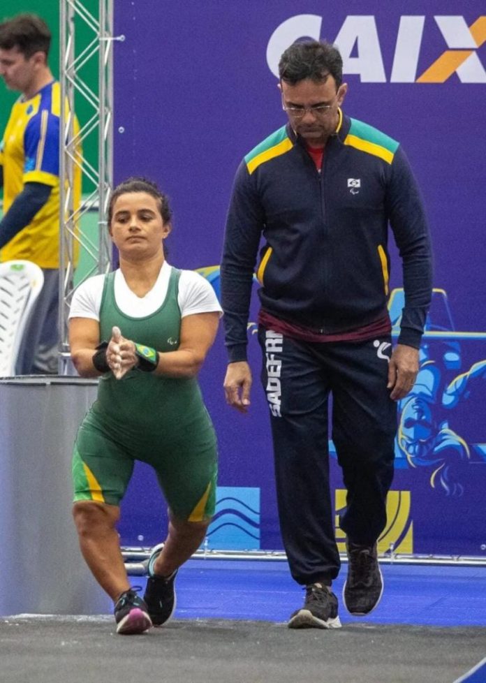 Halterofilista potiguar é convocada para Jogos de Paris