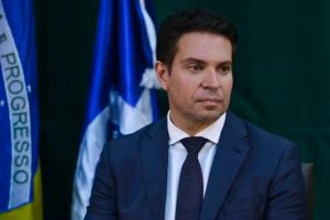 Ex-diretor da Abin diz que áudio encontrado pela PF reforça que não houve interferência no processo de Flávio Bolsonaro