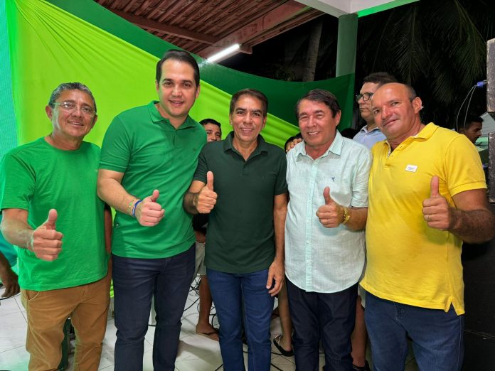 Juventude de São José de Mipibu recebe vice-prefeito Joelmo Teles e Severino Rodrigues em clima de festa